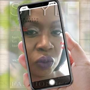 Meet your Posher, Lori